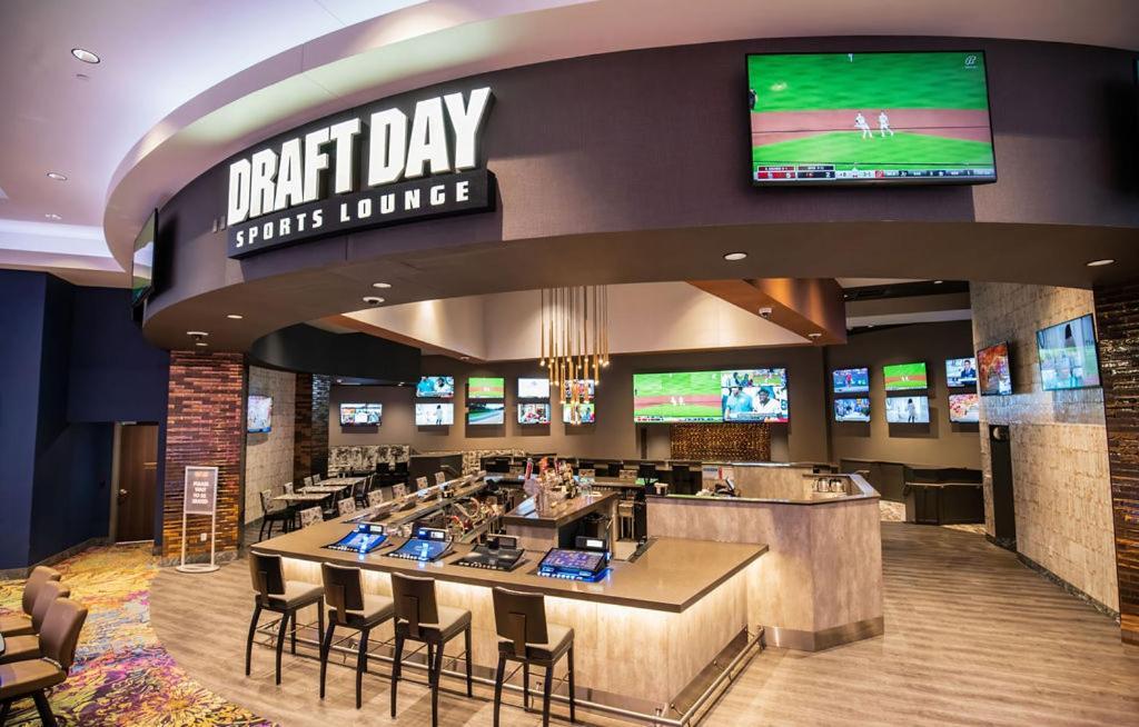 קרבונדייל Walker'S Bluff Casino Resort מראה חיצוני תמונה